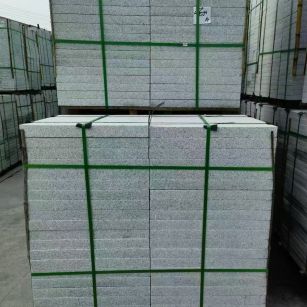 桂林 芝麻白火烧，园林广场市政工程地铺石，1.8~5.0厚均有现货