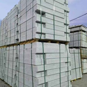 桂林 芝麻白花岗岩路沿石，路缘石，路肩石，道牙，立缘石，马路牙子，街沿石，侧石等