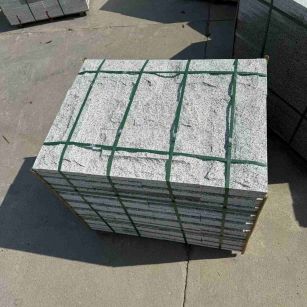 桂林 白麻花岗岩石材自然面蘑菇石成品