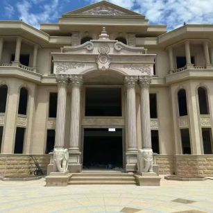 桂林 黄金麻别墅外墙干挂，大柱，大象，蘑菇石，雕花板