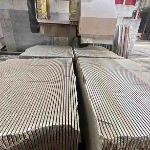 桂林 车间生产日常，黄金麻白麻花岗岩