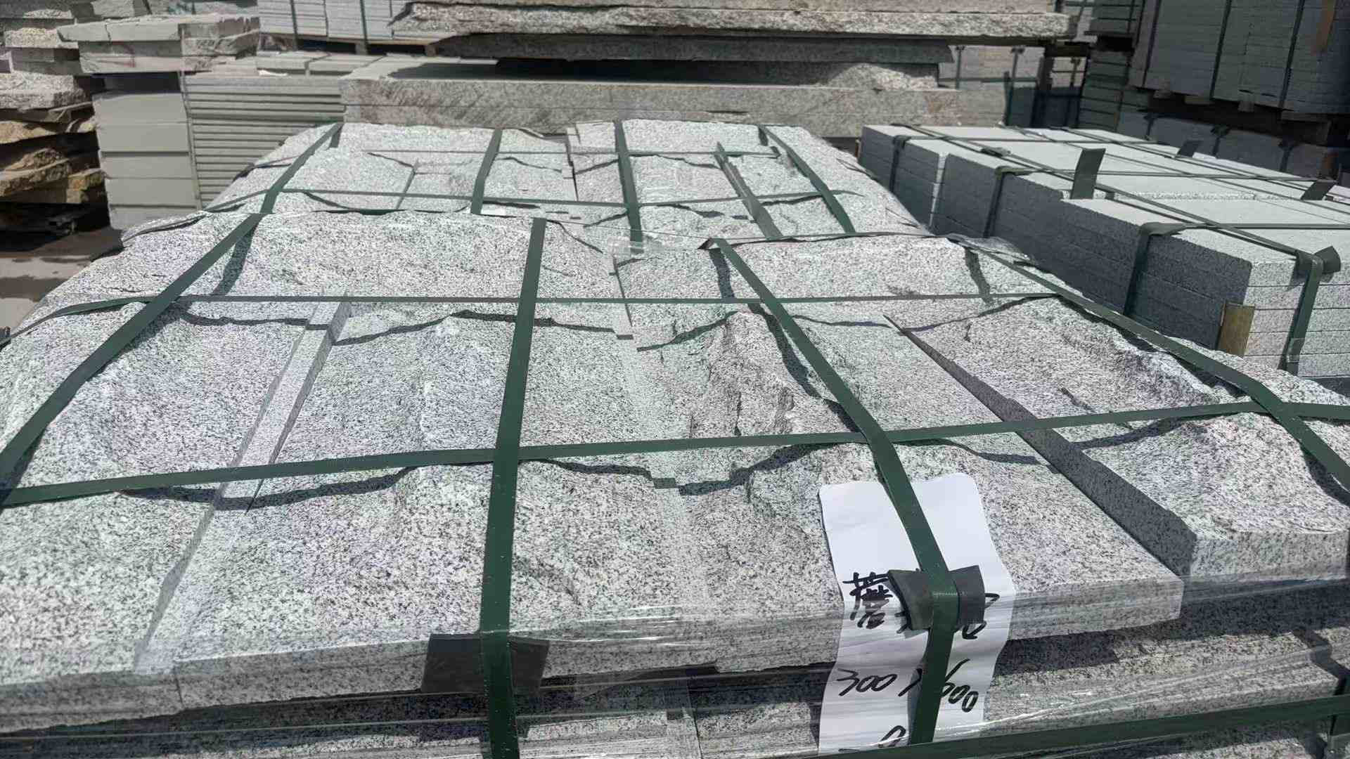 桂林 芝麻白蘑菇石成品