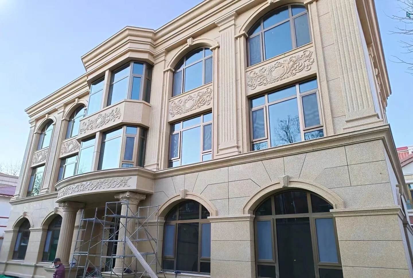 桂林 黄金麻花岗岩别墅外墙干挂