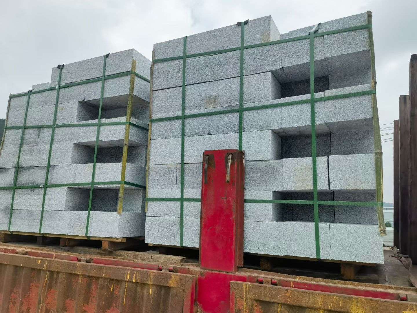 桂林 芝麻白花岗岩路沿石，平石，路侧石，马路牙子，路缘石，立缘石，平缘石等