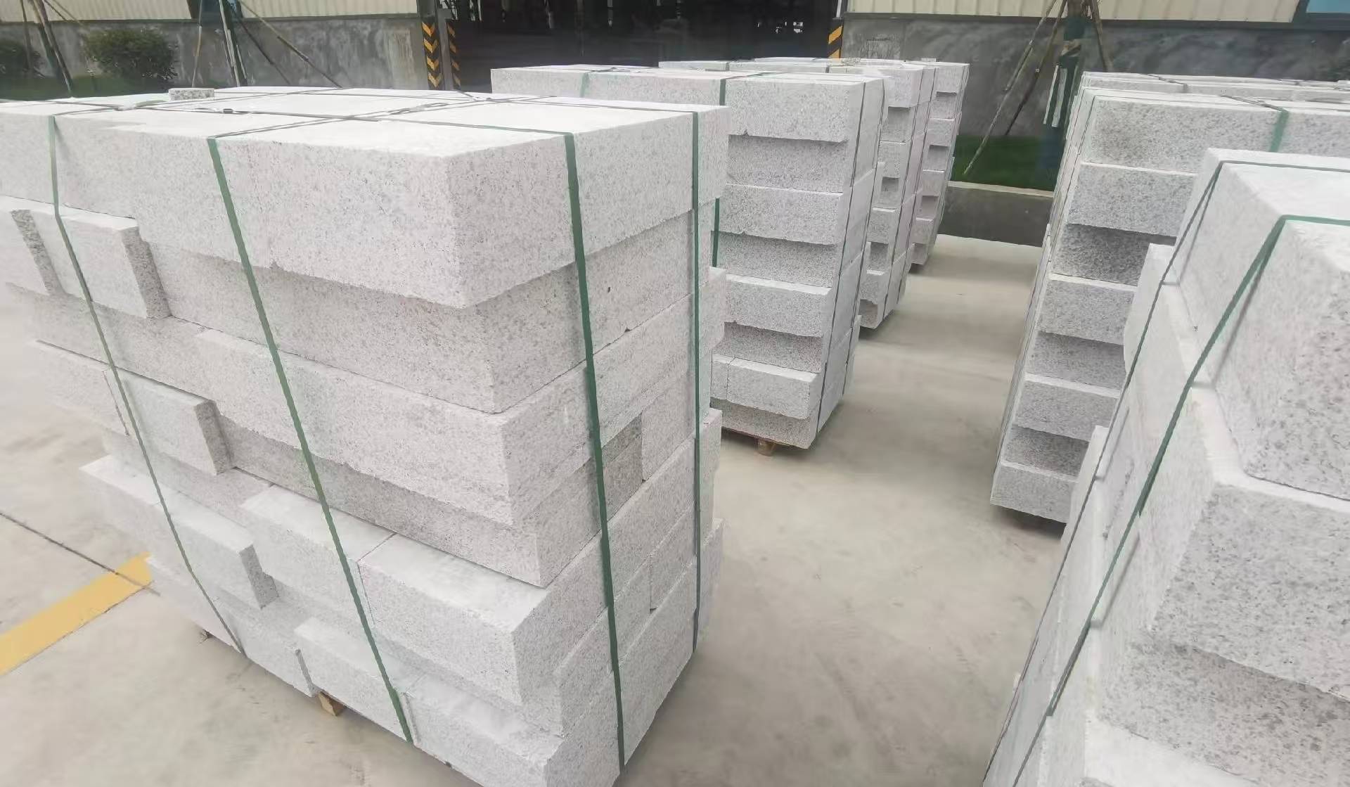 桂林 白麻花岗岩路沿石，立缘石，平缘石，路牙石，道牙石，马路牙子等