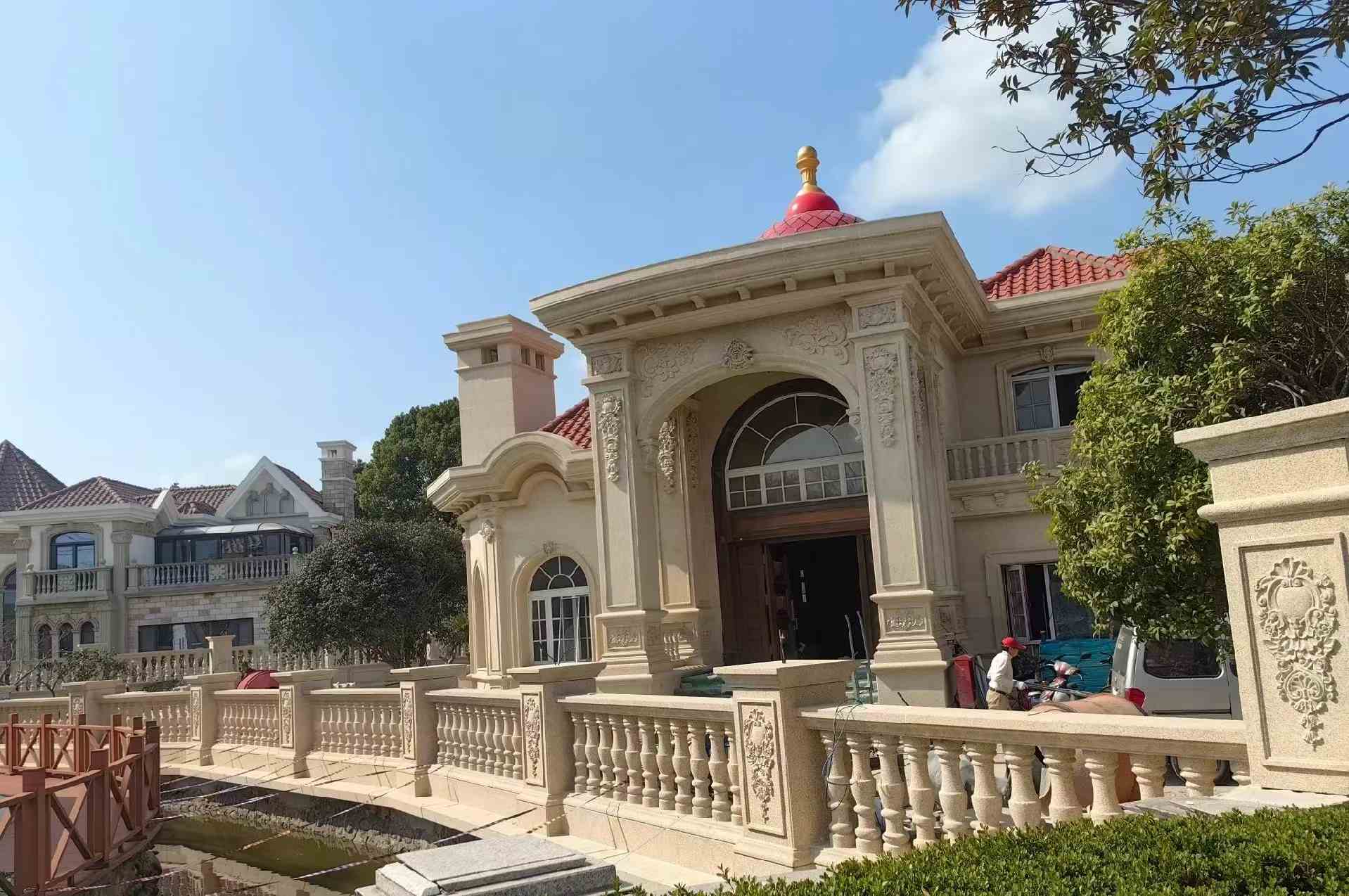 桂林 黄金麻花岗岩欧式别墅