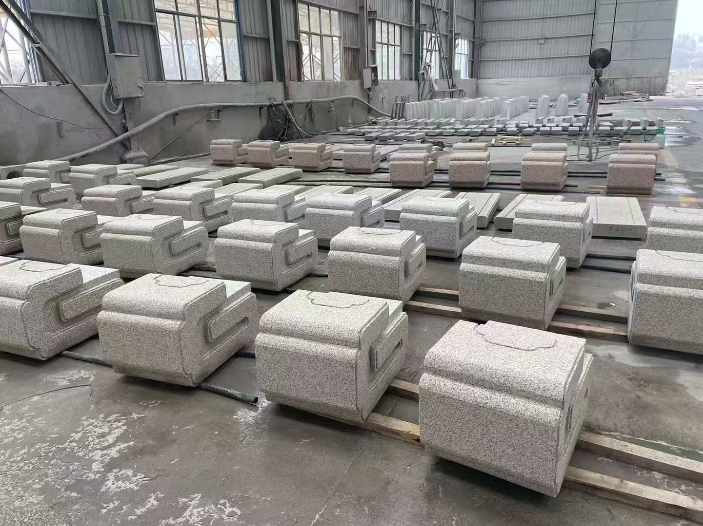 桂林 白麻花岗岩异形加工-石凳，坐凳