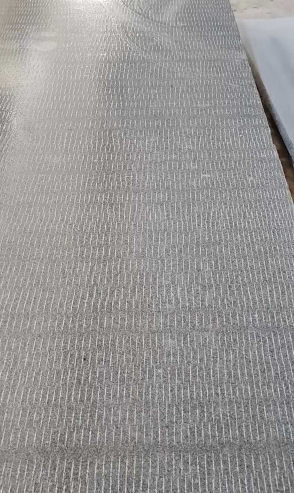 桂林 芝麻灰花岗岩斧剁面，刀斩面