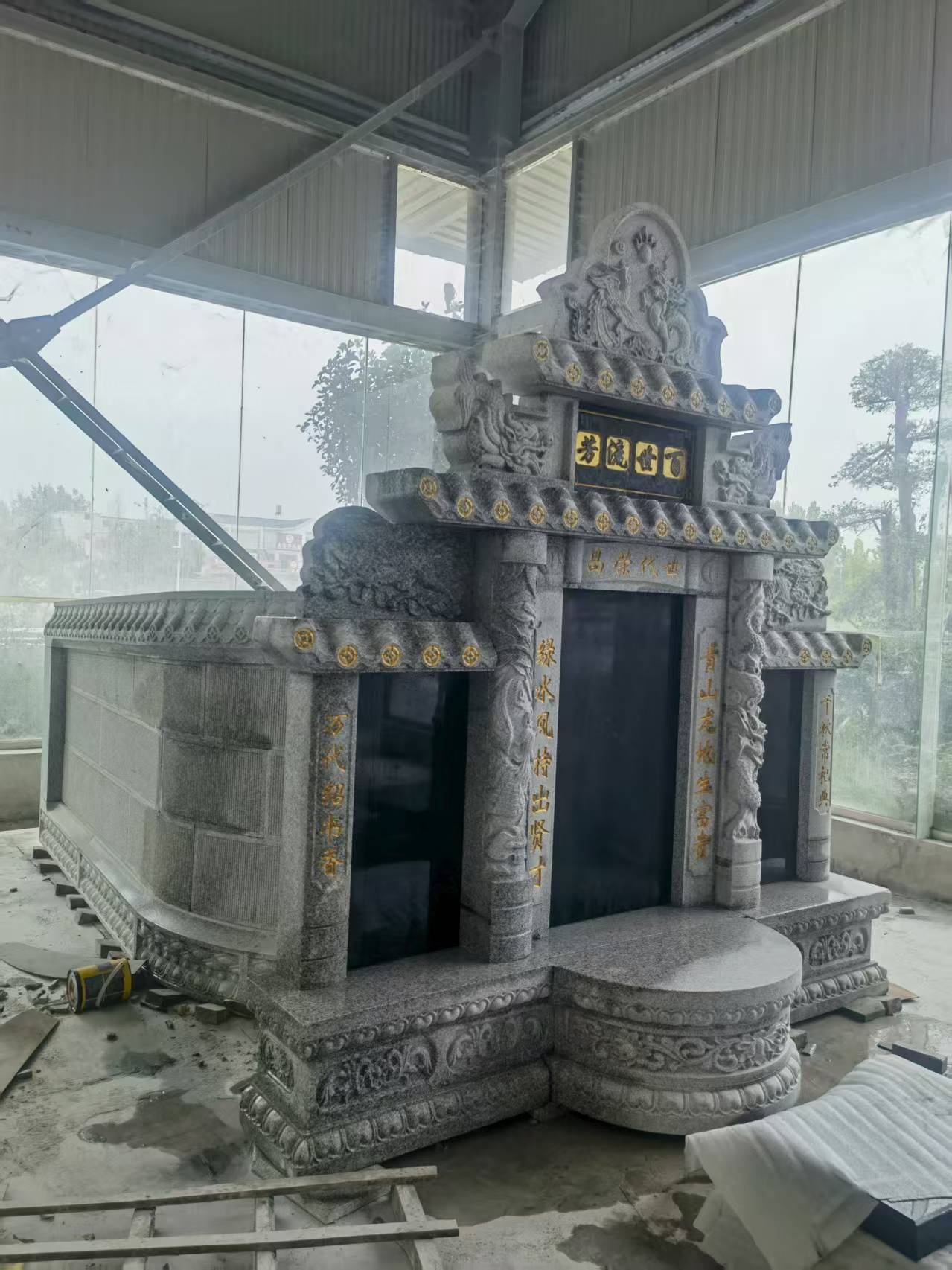 桂林 芝麻白墓碑效果展示图